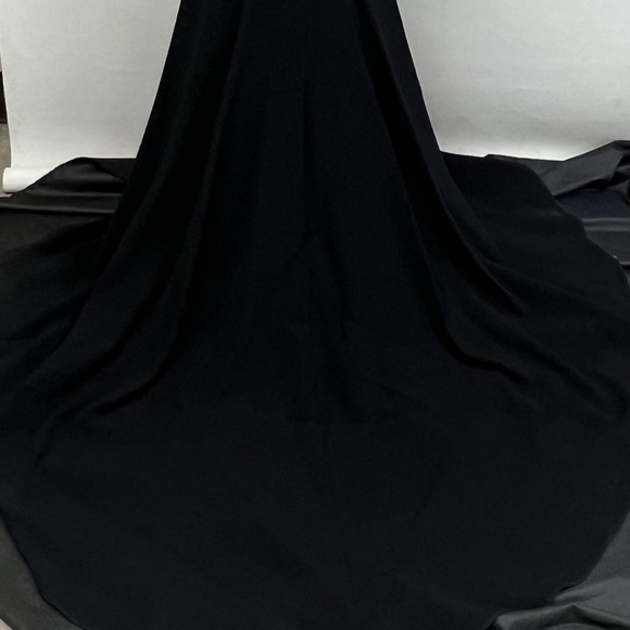 Theia black and gold sleeveless mermaid long gown - Picture 10 of 11